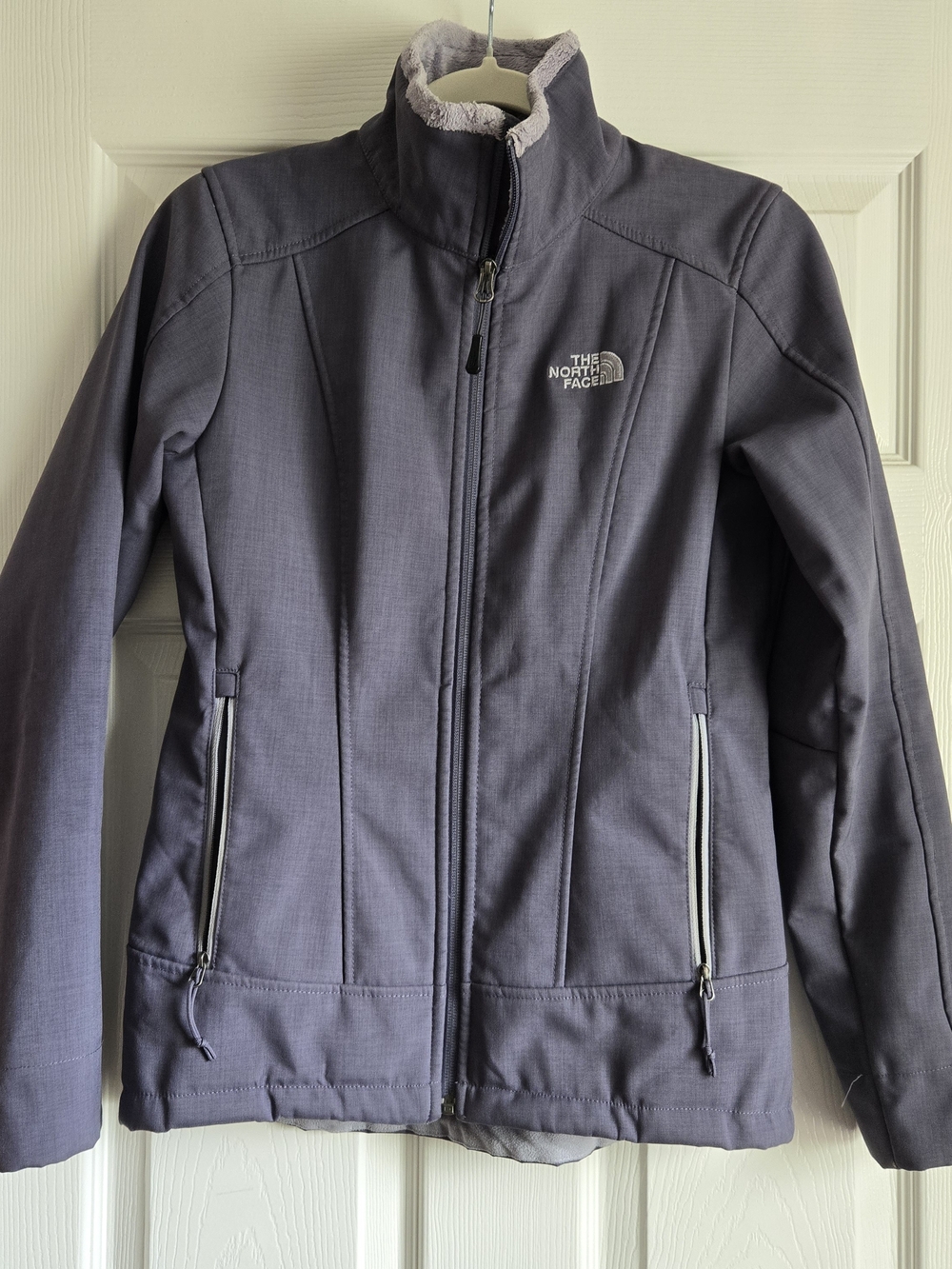 The North Face Women's Slate Purple Softshell Utility Jacket